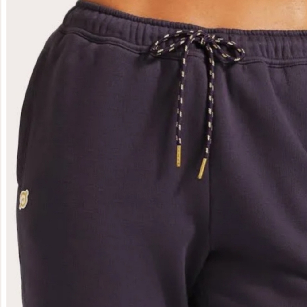 Peloton Chic Heavyweight Joggers In Purple With Gold Detailing New With … - Picture 2 of 15